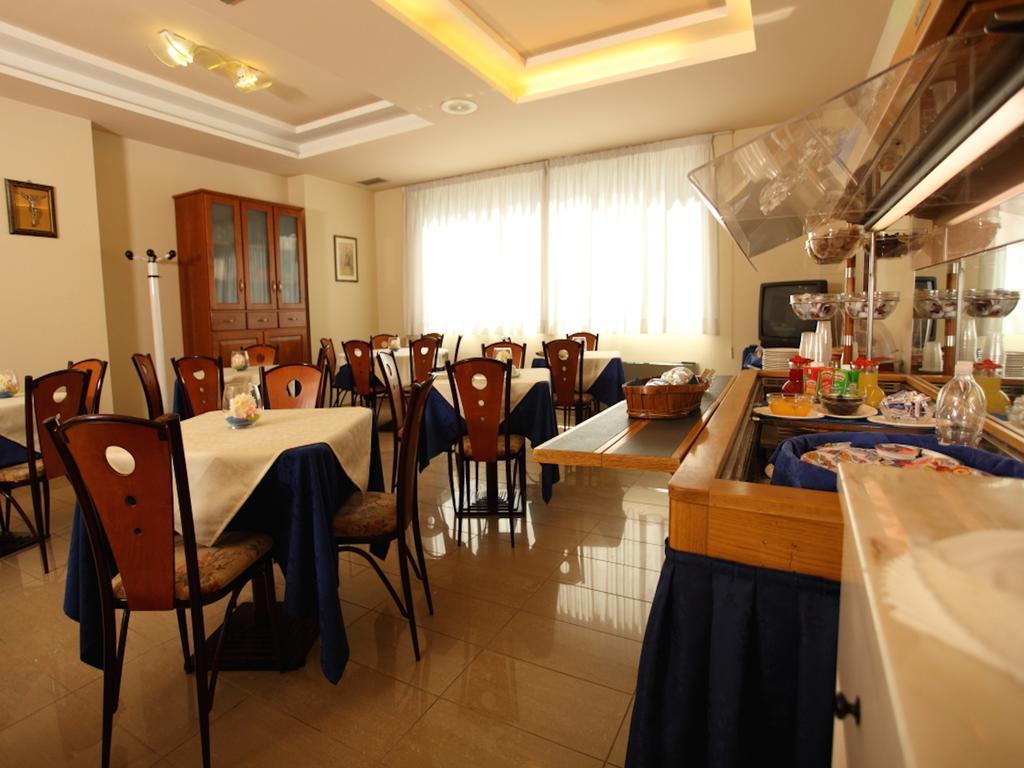 Euro Hotel Pieve Santo Stefano Bagian luar foto