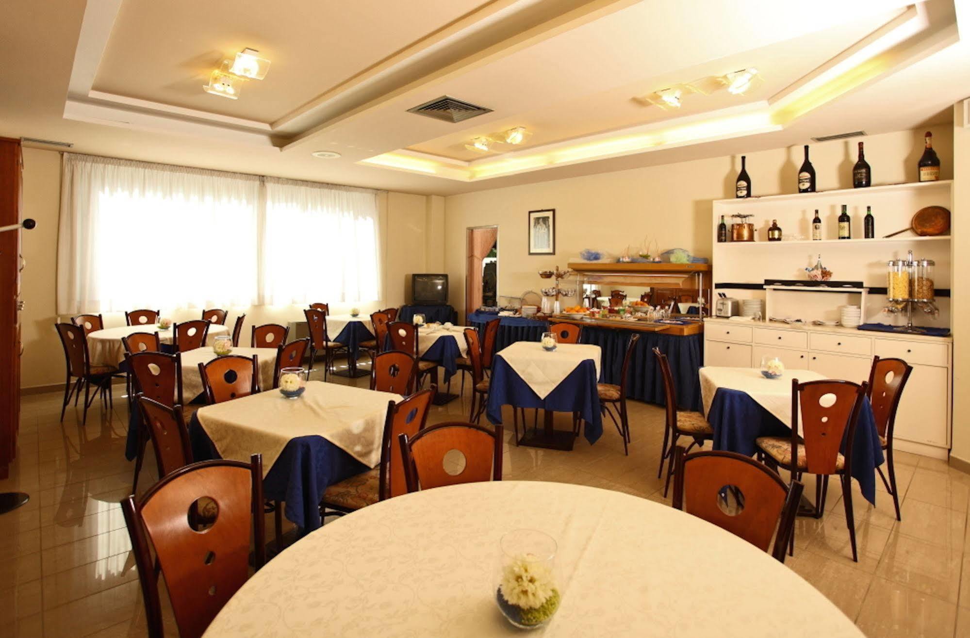 Euro Hotel Pieve Santo Stefano Bagian luar foto